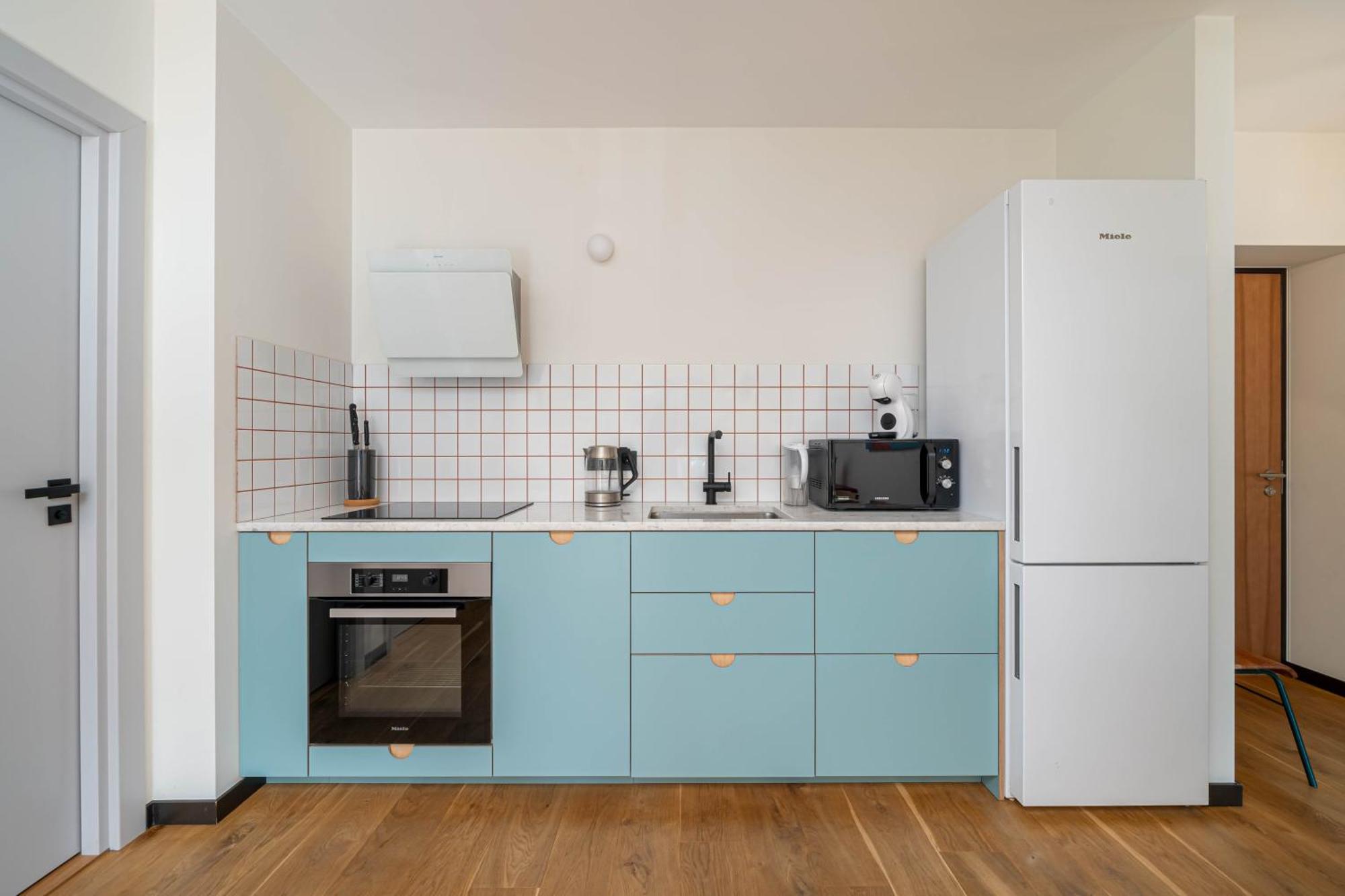 Stylish 2-bedroom With Large Terrace, Near Forest Park & Beach, Child-friendly Location Butas *